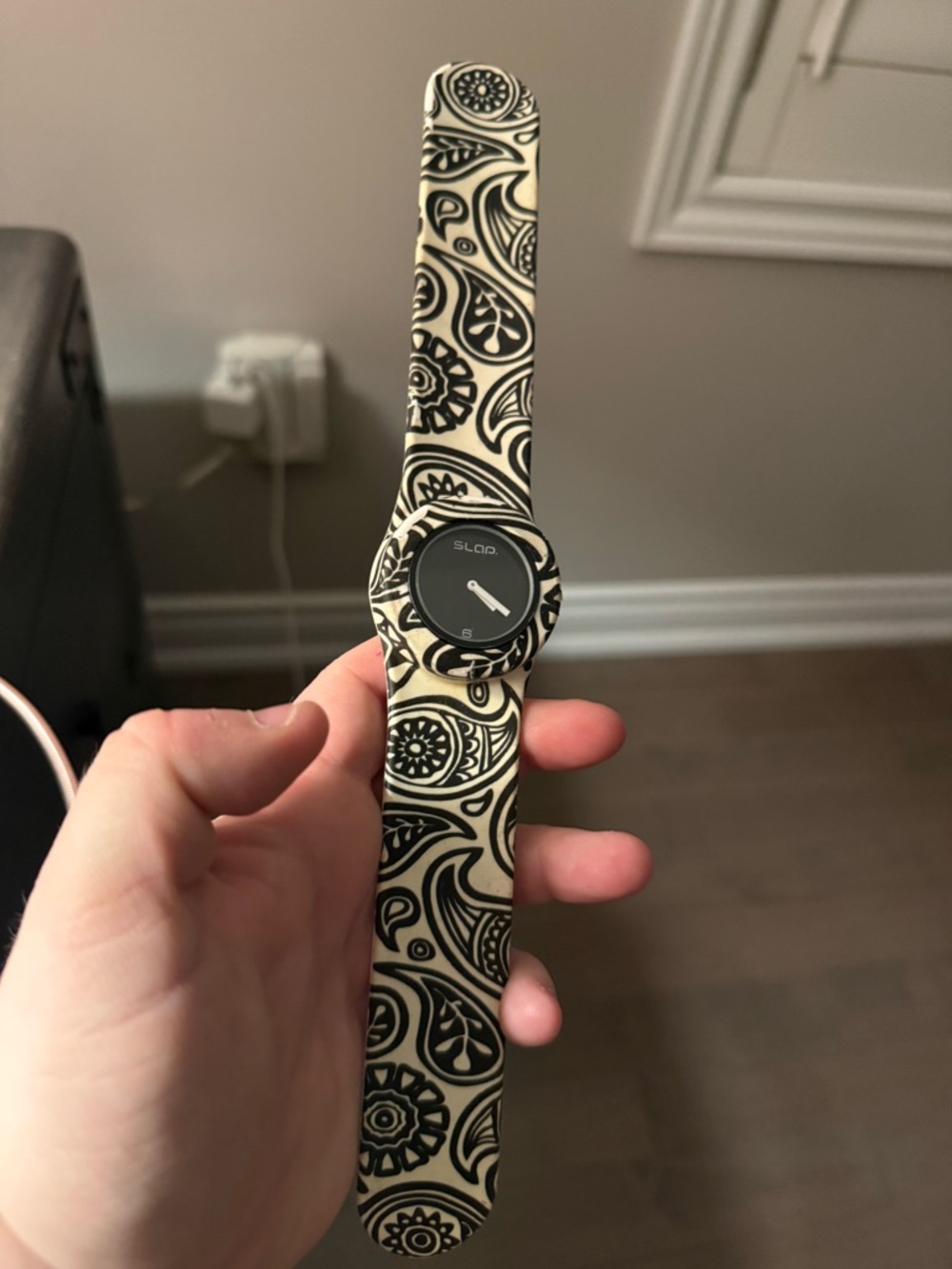 Black & Cream Paisley Silicone Snap Watch